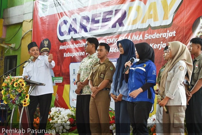 Pemerintah Kabupaten Pasuruan melalui Dinas Ketenagakerjaan untuk pertama kalinya menggelar Career Day, Rabu (9/9).