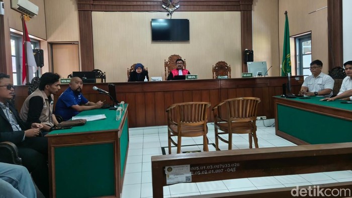 Persidangan perkara nomor 12/Pid.Pra/2026/PN Skt di Pengadilan Negeri (PN) Solo, Senin (14/9/2026).
