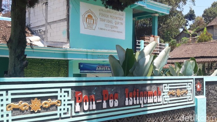 Ponpes Istiqomah di Desa Mliwis, Kecamatan Cepogo, Kabupaten Boyolali, Senin  (14/9/2026).