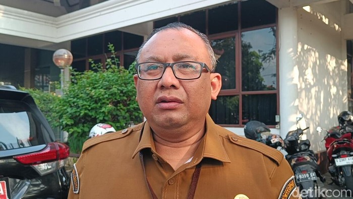 Sekda Banyumas, Agus Nur Hadie saat ditemui wartawan di sela apel di kompleks Pendopo Sipanji Purwokerto, Senin (14/9/2026).