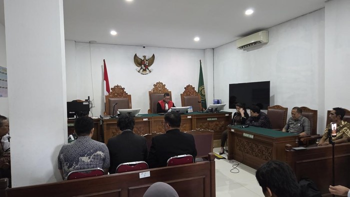Sidang putusan praperadilan Lodewyk Pusung (Taufiq/detikcom)