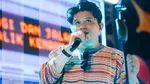 Uan Kaisar Hobi Makan Sambil Live Streaming, Lahap Nasi Padang hingga Lele