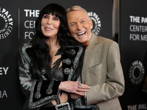 Bob Mackie, Desainer Ikonis Andalan Cher dan Para Bintang Hollywood, Meninggal