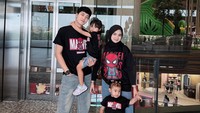 Sebelumnya Evan Marvino dengan Uffridatun Nitami mengajak anak-anaknya nonton film di bioskop. (Foto: dok Instagram uffridatunnitami)