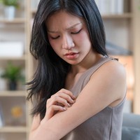 Sudah Pakai Pelembap tapi Kulit Masih Saja Kering? Ini 7 Penyebabnya