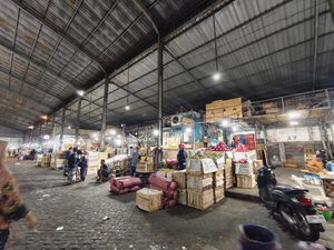 DPRD Surabaya Minta Pemkot Adil Terapkan Perda Perdagangan