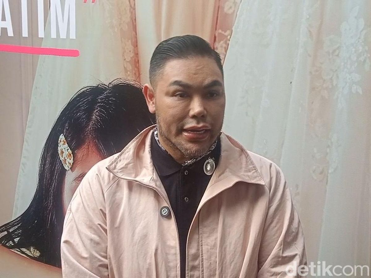 Teman-teman, Ivan Gunawan Berpesan Jangan Lupakan Ibu Walau Sudah Hebat