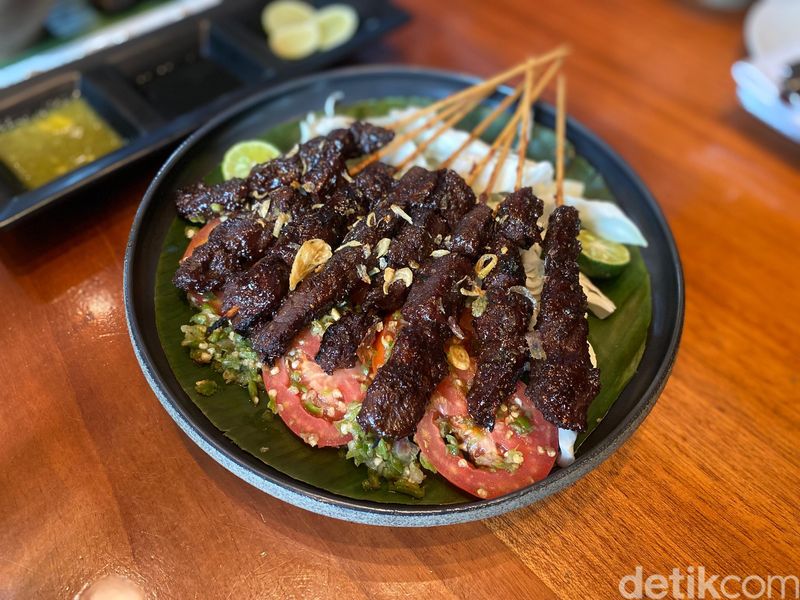 Menu Nusantara di JimBARan Lounge di AYANA Midplaza