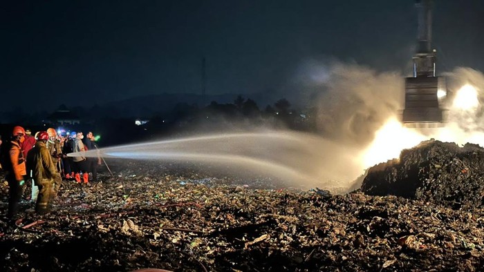 Kondisi TPA Galuga di Kabupaten Bogor usai terbakar