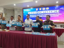Video: Wanita di Cilegon Ditangkap Setelah Edarkan 3 Jenis Narkoba