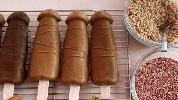 Makanan viral bentuk nyeleneh 5 Makanan Ini Viral Gegara Bentuk Nyeleneh, Ada Waffle Mr. P!