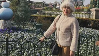 Yurike mengatakan saat itu tidak ada orang yang tahu dirinya sedang berjuang dari kanker payudara. Kalau ada yang tahu, akan banyak-banyak pertanyaan, malah bikin aku pusing gitu loh, tukasnya.  Foto: Instagram @yurikeprastika7