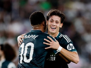 Elche Vs Real Madrid: Los Merengues Menang 3-2