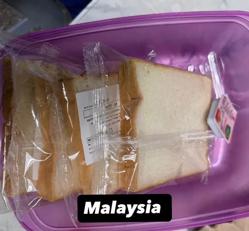 Dokter hanya dapat roti dan selai Dokter Ini Curhat, Kerja Lembur Cuma 'Dibayar' Roti dan Selai