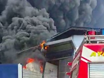 Asap Membubung, Ada 2 Kebakaran Bersamaan di Dekat Bandara Soetta
