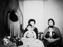 10 Foto Misterius Abad Ini yang Sampai Sekarang Tak Terjelaskan