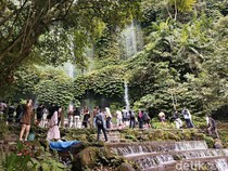 Video Wisatawan Ngeluh Bayar Berulang di Benang Kelambu Lombok!