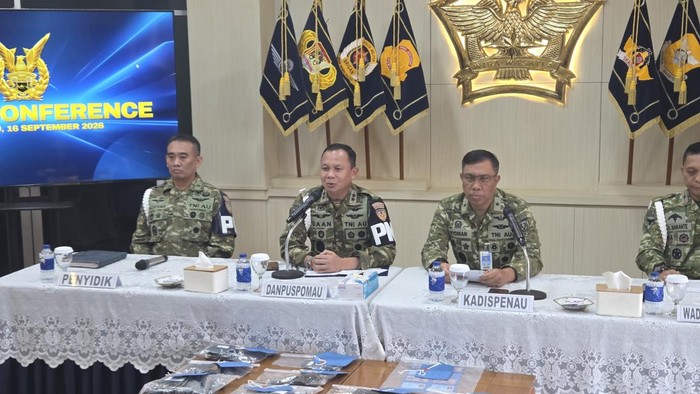 Jumpa pers Puspom TNI AU terkait kasus pengeroyokan anggota oleh senior (Taufik/detikcom)