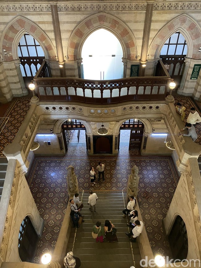 Kemegahan Gedung Pemkot Mumbai, Warisan Gotik Klasik Era Kolonial Inggris
