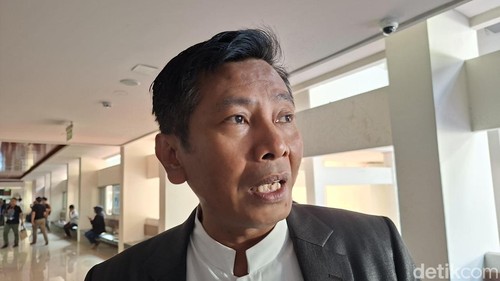Kepala Badan Keuangan dan Aset Daerah (BKAD) NTB, Nursalim, Selasa (15/9/2026). (Foto: Ahmad Viqi/detikBali).