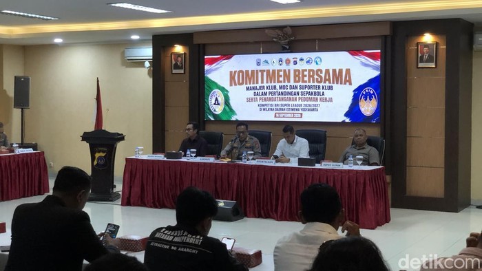 Komitmen bersama jaga kondusifitas laga derby DIY.