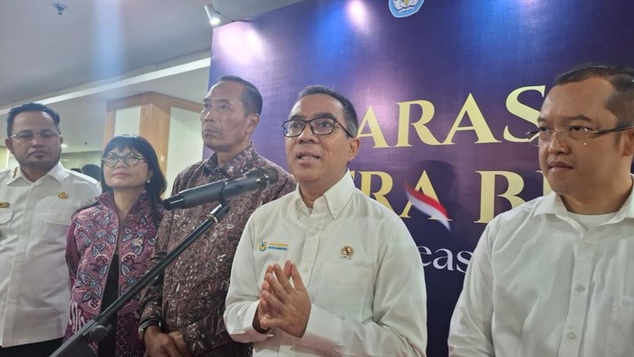 Mendiktisaintek, Brian Yuliarto