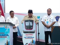 Resmikan LRT Kelapa Gading-Manggarai, Prabowo Baca Pantun soal Transportasi