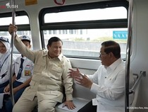 Video Prabowo Jajal LRT Rute Kelapa Gading-Manggarai Bareng Pramono
