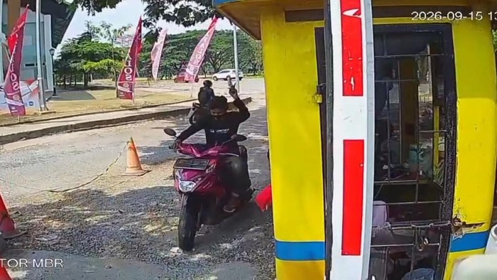 Pria lepaskan tembakkan ke udara di kampus UIN Lampung