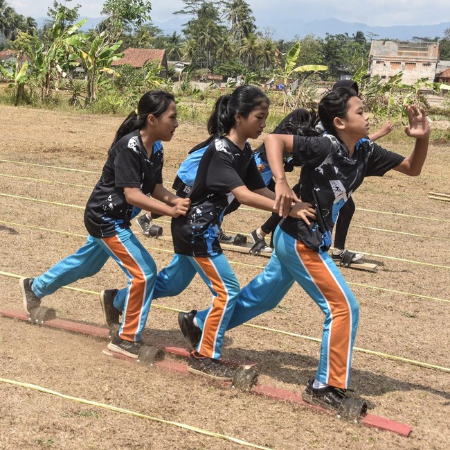 Serunya 549 Siswa di Ciamis Adu Ketangkasan Lomba Olahraga Tradisional