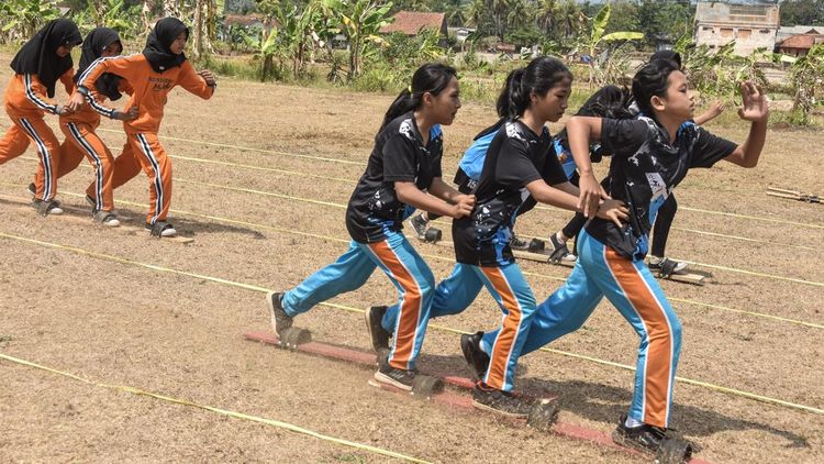 Serunya 549 Siswa di Ciamis Adu Ketangkasan Lomba Olahraga Tradisional