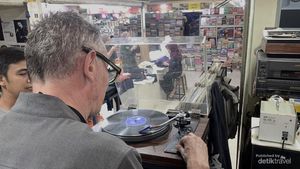 Serunya Ngubek Vinyl dan Kaset Lawas di Blok M Square