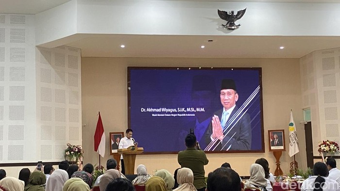 Wakil Menteri Kesehatan (Wamenkes) RI, Benjamin Paulus Octavianus di RSUP Dr Kariadi, Kecamatan Semarang Selatan, Kota Semarang, Rabu (16/9/2026).