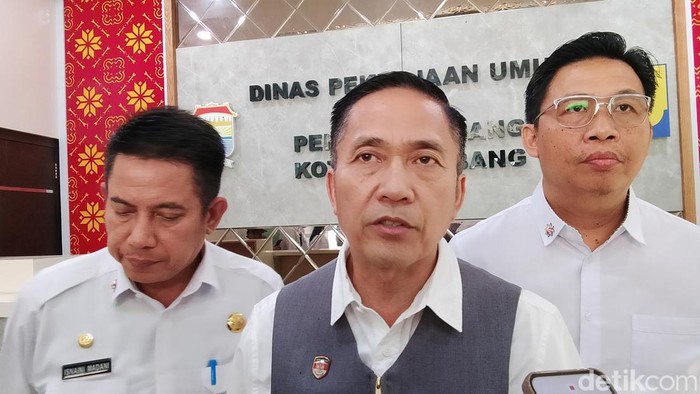 Wali Kota Palembang Ratu Dewa