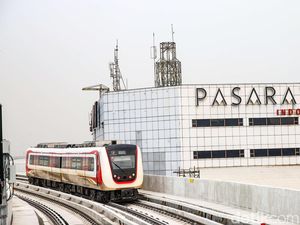 Danantara Ditugaskan Prabowo Bantu Perpanjang Rute LRT ke Halim dan JIS