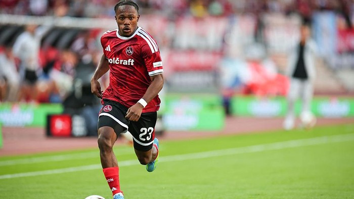 11 September 2026, Bavaria, Nuremberg: Soccer, Men: 2. Bundesliga, 1. FC Nrnberg vs. Hannover 96, Matchday 5 at Max-Morlock-Stadion. Mohamed Ali Zoma (1. FC Nrnberg) in action. Photo: Daniel Karmann/dpa - IMPORTANT NOTE: In accordance with the regulations of the Bundesliga and the DFB (German Football Association), it is prohibited to use or allow the use of photographs taken in the stadium and/or during the game in the form of sequential images and/or video-like photo series. (Photo by Daniel Karmann/picture alliance via Getty Images)