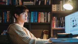 Choo Young Woo Kehilangan Sebelah Kaki di Drakor Between Steps