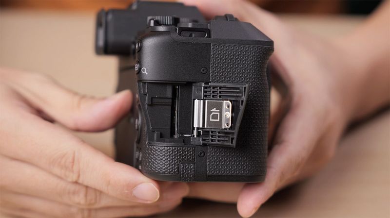 Canon EOS R8 Mark II