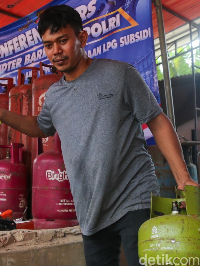 Diungkap Bareskrim, Ratusan Gas LPG Suntik di Tangsel Disita