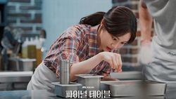 Hong Hwa Yeon Jadi Partner Ahn Hyo Seop di Final Table