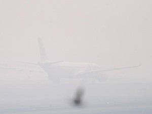 Kabut Asap Palembang Ganggu 13 Penerbangan, Termasuk Rute Singapura