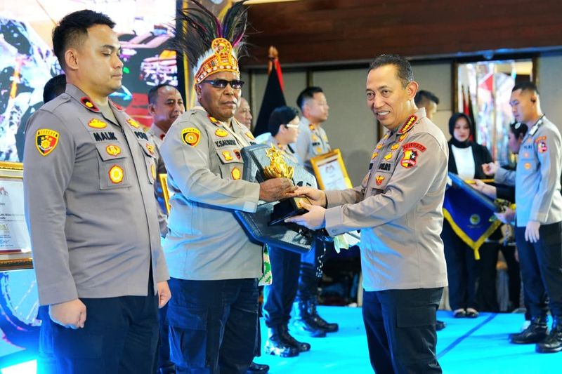 Kapolri di Kompolnas Awards 2026
