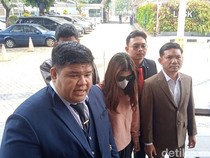 Datangi LPSK, Korban Dugaan Kekerasan Seksual Betrand Peto Diperiksa Psikolog