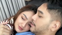 Siti Badriah Menangis Dampingi Krisjiana Vasektomi