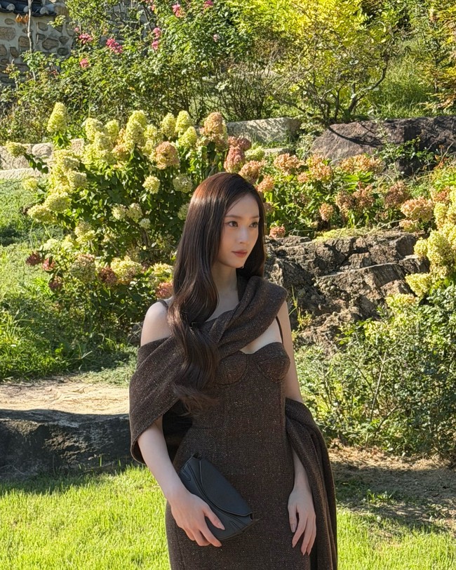 Selain Krystal Jung, ada sederet artis pria yang meramaikan acara ini sebagai teman Ralph Lauren termasuk Jay ENHYPEN, Kim Woo Bin, dan Mark Lee eks NCT. Foto: dok. Instagram @vousmevoyez
