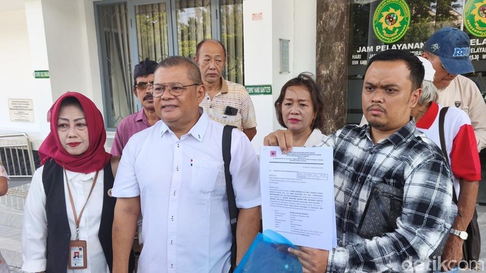 Kuasa hukum warga Ledoksari, Bekti Pribadi, saat ditemui di PN Solo, Kamis (17/9/2026).