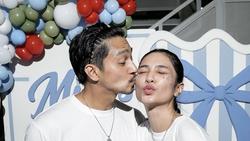 8 Potret Ultah ke-32 Mikha Tambayong Bertema Padel, Mesra Bareng Suami