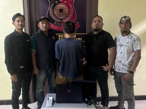 Kecanduan Judi Online, Guru SMK di Babel Curi Laptop hingga HP Siswa