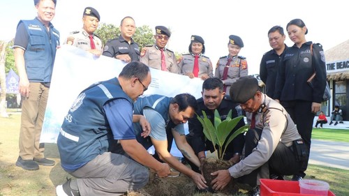 Polda Bali bersama United Nations Department of Safety and Security (UNDSS) memperkuat kemitraan dalam mendukung keamanan dan kelestarian lingkungan di Bali.
