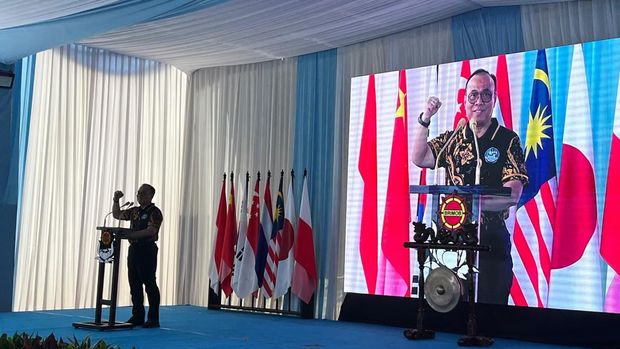 Polri Wakapolri Komjen Dedi Prasetyo